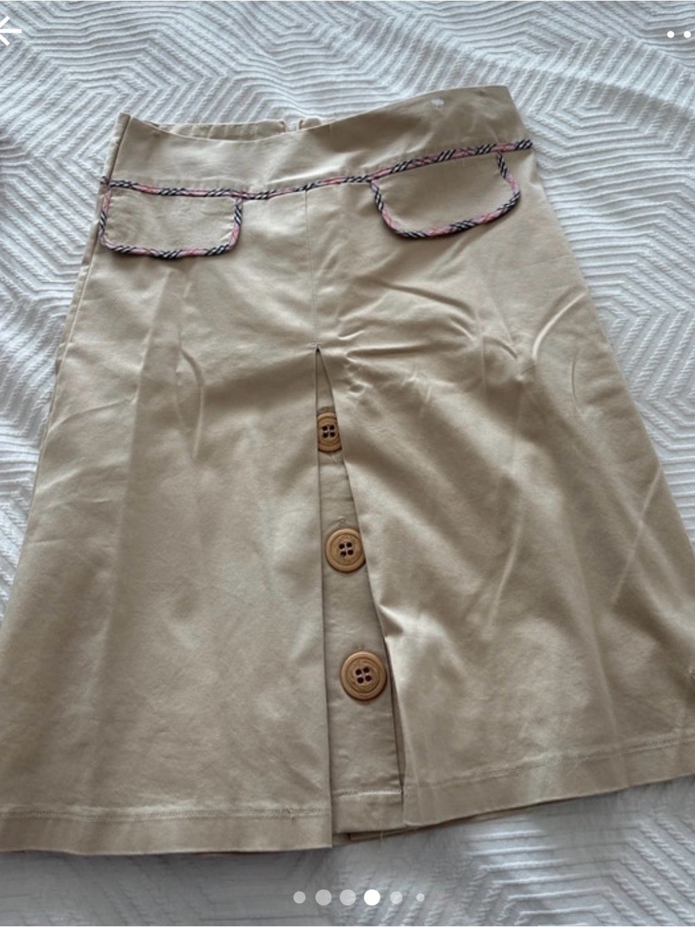 Burberry Beige A-Line Skirt with Button Front and Trimmed Flap Pockets